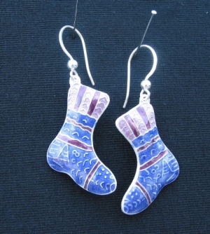 sock earring, medium size